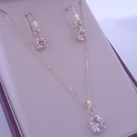 STERLING SILVER 8mm CZ CUBIC ZIRCONIA MANMADE DIAMOND CURB NECKLACE and MATCHING 6mm EARRINGS