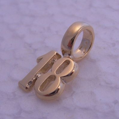 THE JEWEL SHOP 9CT SOLID GOLD 18 18TH BIRTHDAY CHARM BEAD CB40B