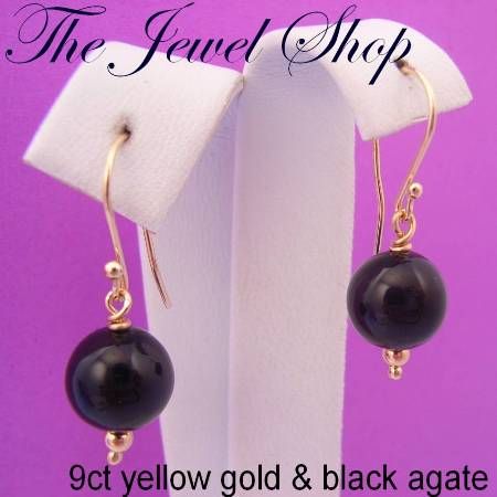 9CT YELLOW GOLD 8mm BLACK AGATE & 9CT GOLD BALL HOOK DESIGNER EARRINGS