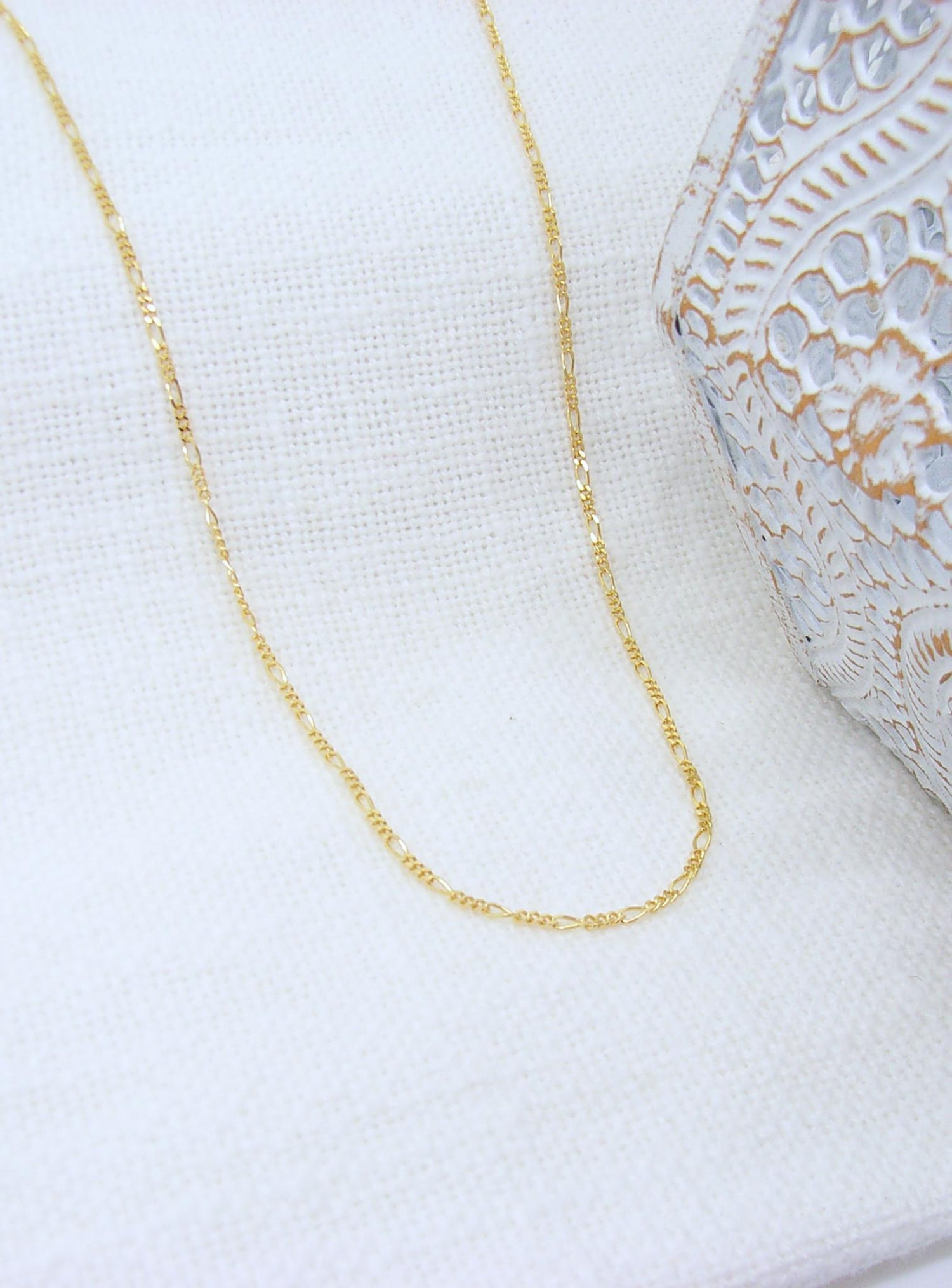 Curb Figaro Necklace Chain in 9ct Yellow Gold
