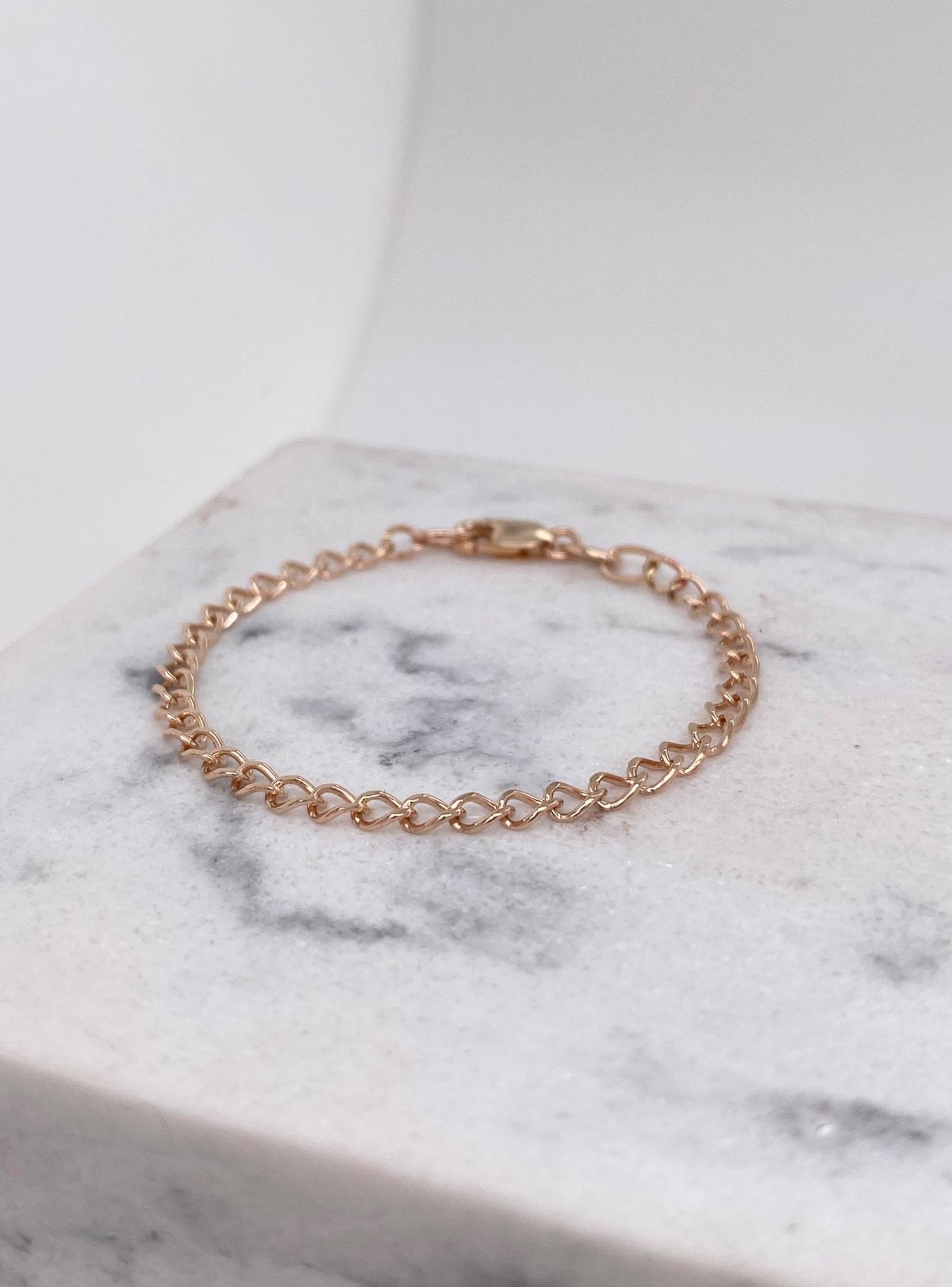 Open Curb 2.8mm Chain Bracelet in 9ct Rose Gold