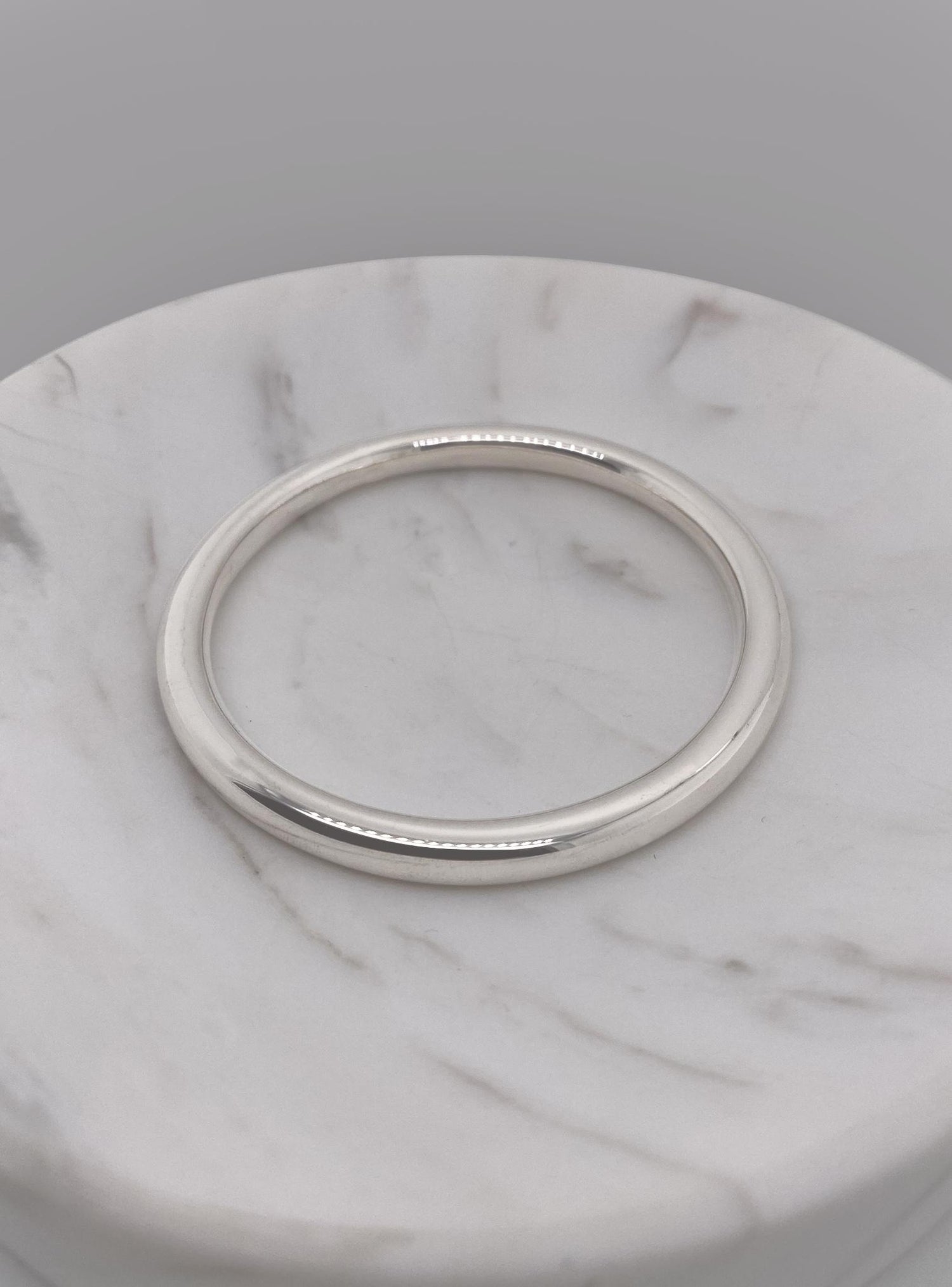 Sterling Silver 6mm Round Golf Bangle All Sizes