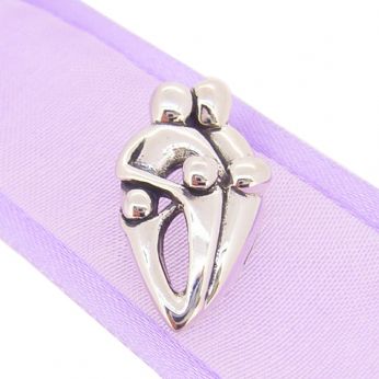 STERLING SILVER 13mm FAMILY OF FIVE PENDANT