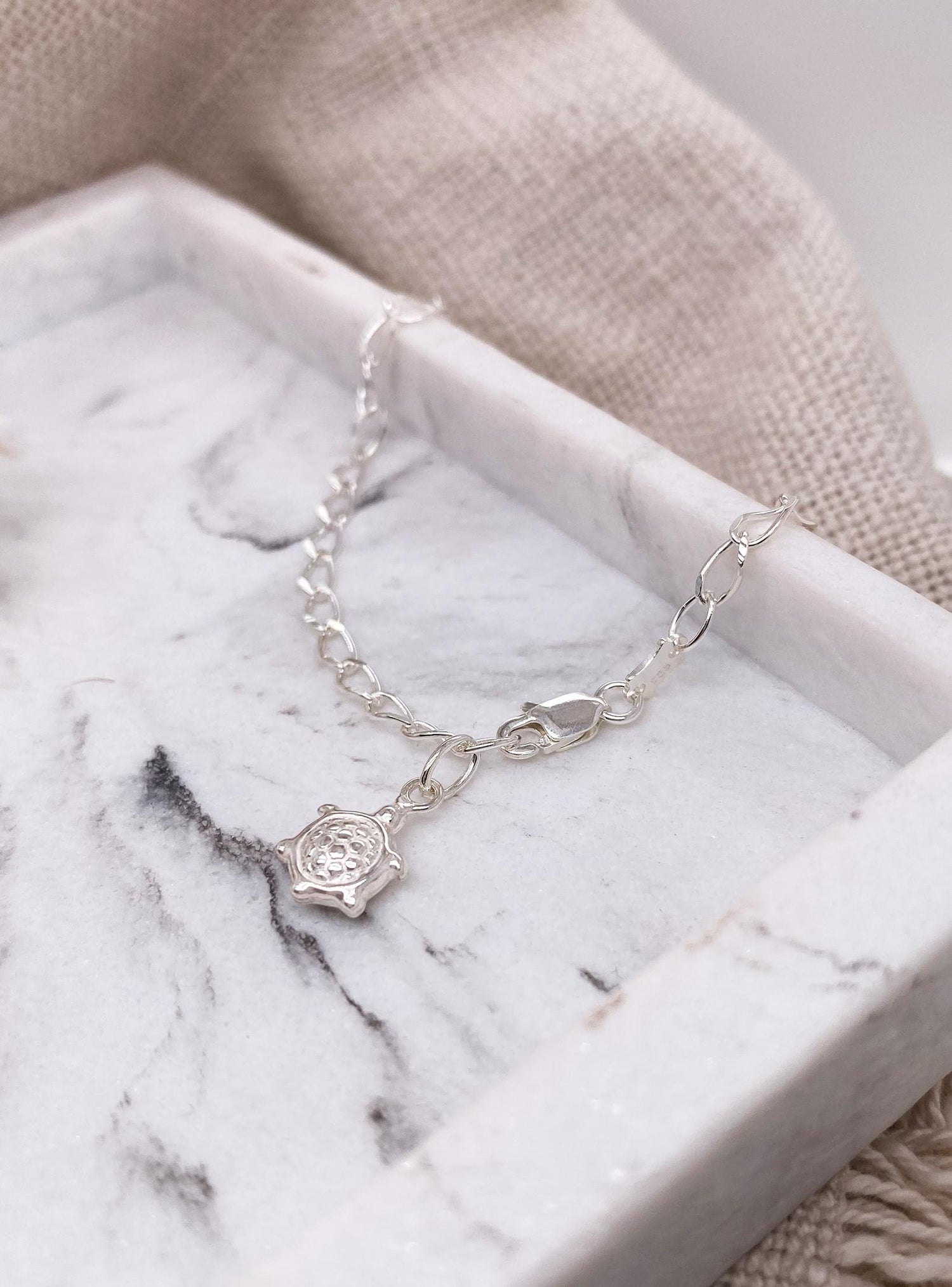 Turtle Charm Curb Bracelet in Sterling Silver