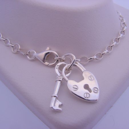 19cm ADJUSTABLE SIZE STERLING SILVER PADLOCK KEY CHARM BELCHER BRACELET