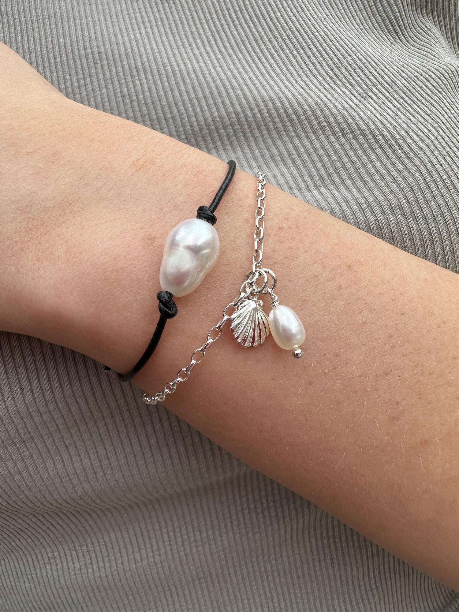 Coco Shoreline Seashell Charm Bracelet in Sterling Silver