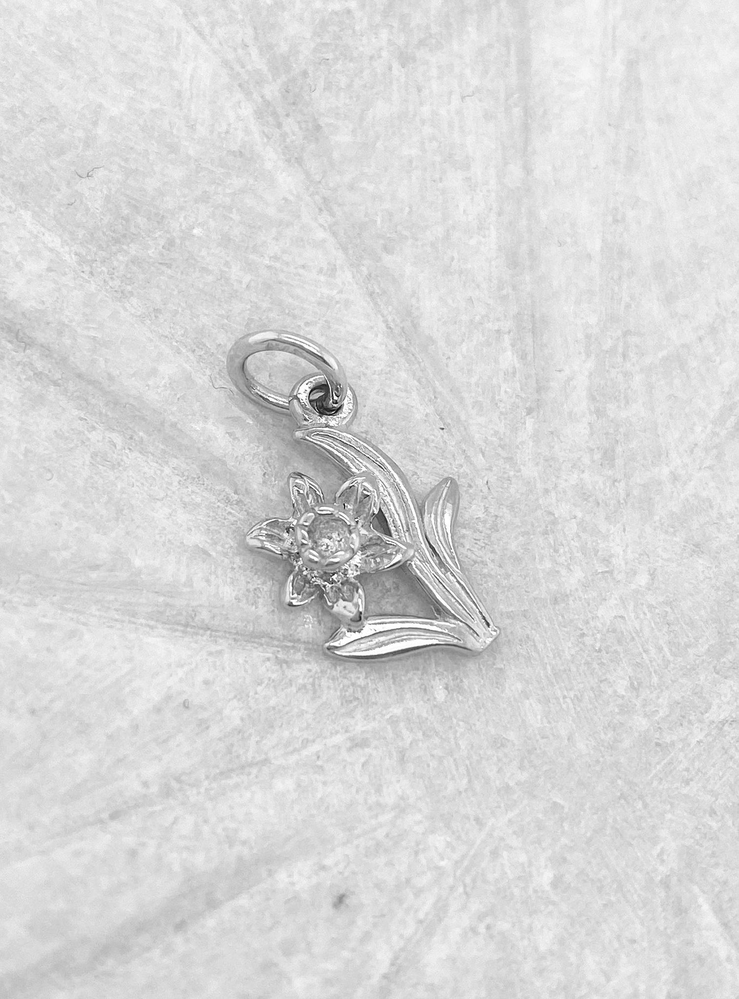 Daffodil Flower Charm in Sterling Silver