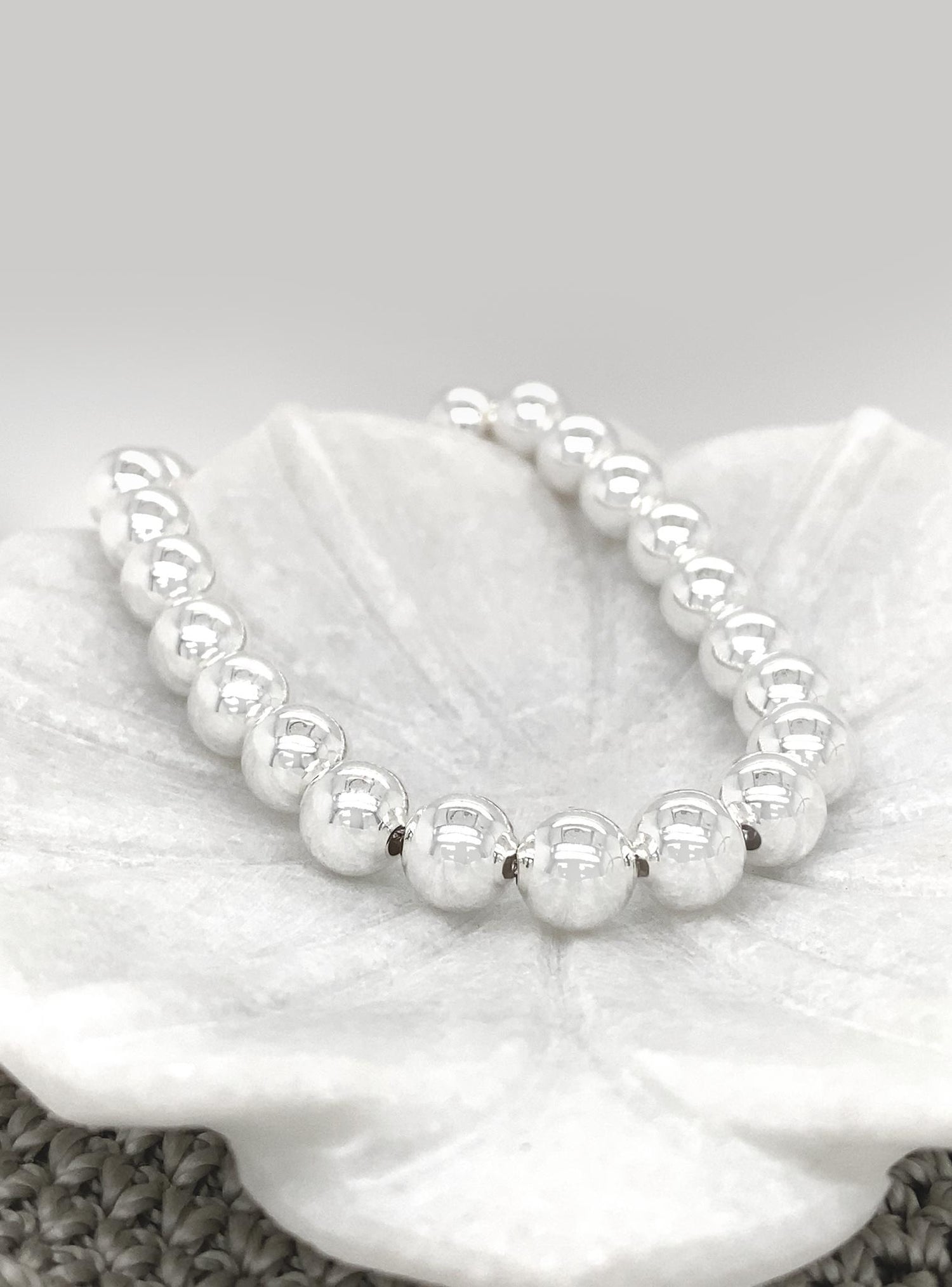 Lightweight 8mm Ball Bead Bracelet in Sterling Silver