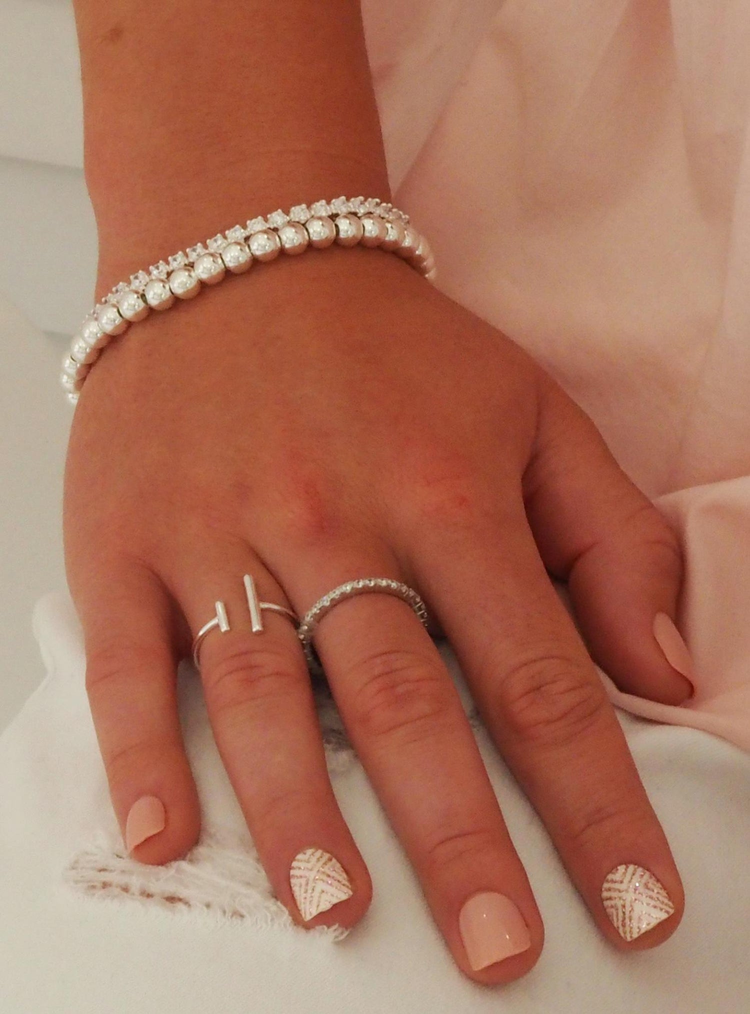 Spherical 6mm Ball Bead Bracelet in Sterling Silver