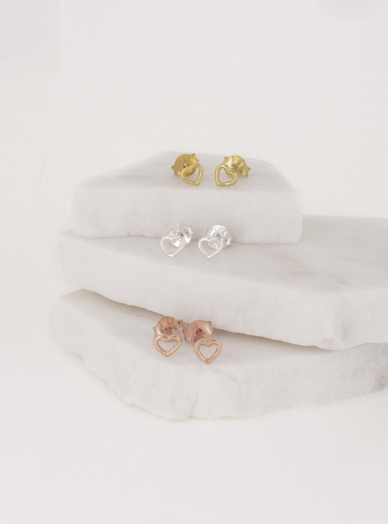 Dakota Tiny Love Heart Stud Earrings in Rose
