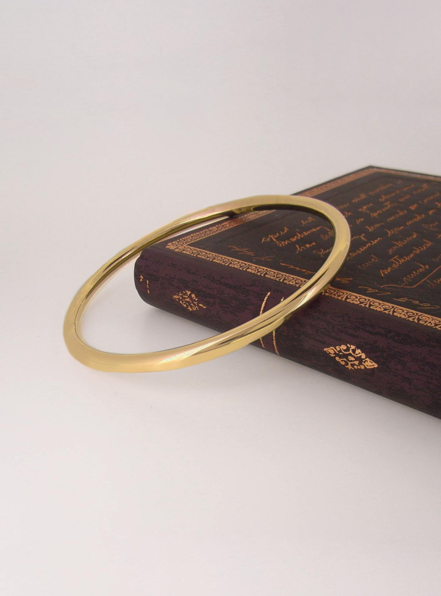 Solid 4mm Golf Bangle Baby to Adult Sizes in 9ct Gold
