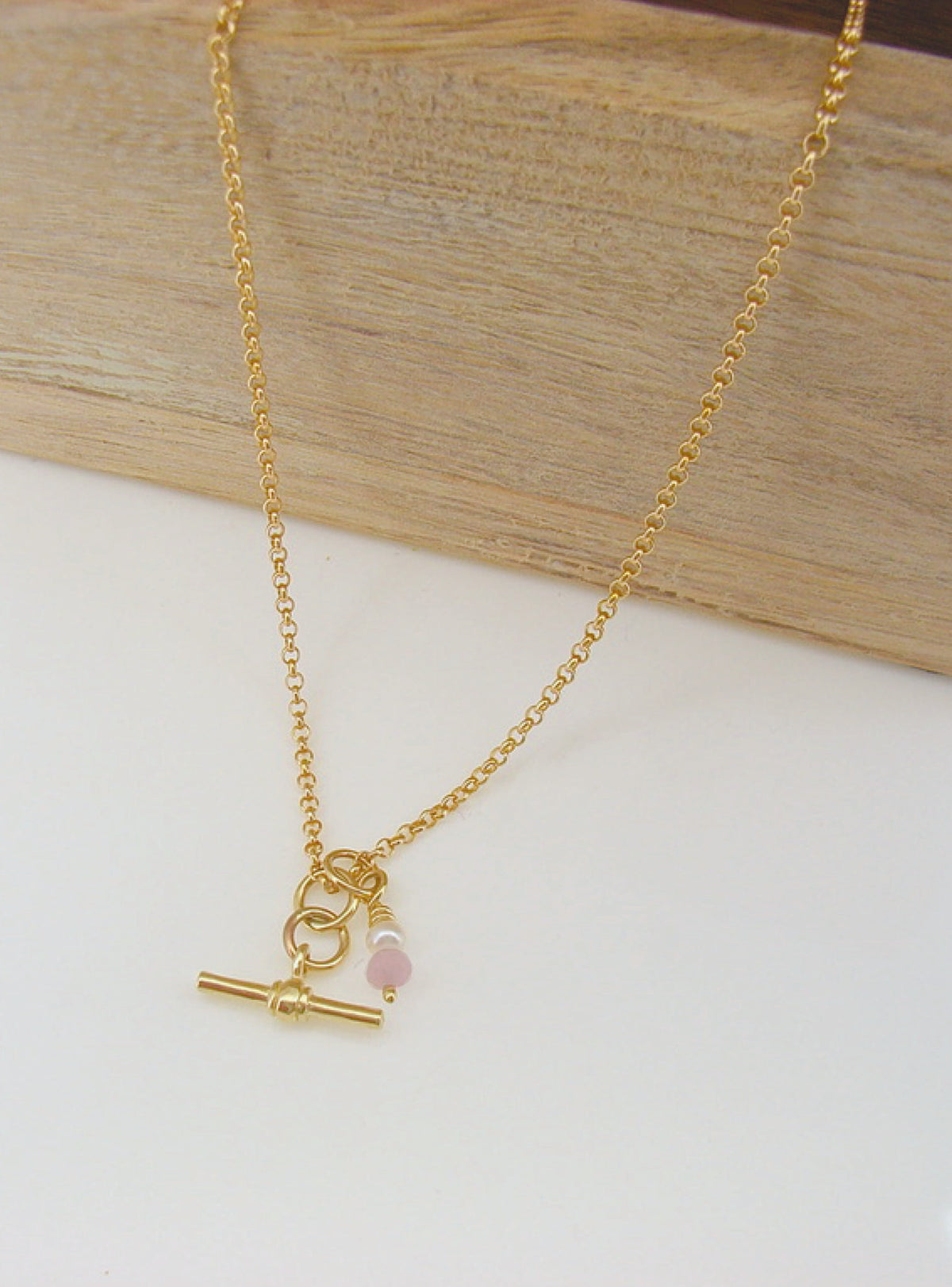 Dainty Small Fob TBar Belcher Necklace in 9ct Gold