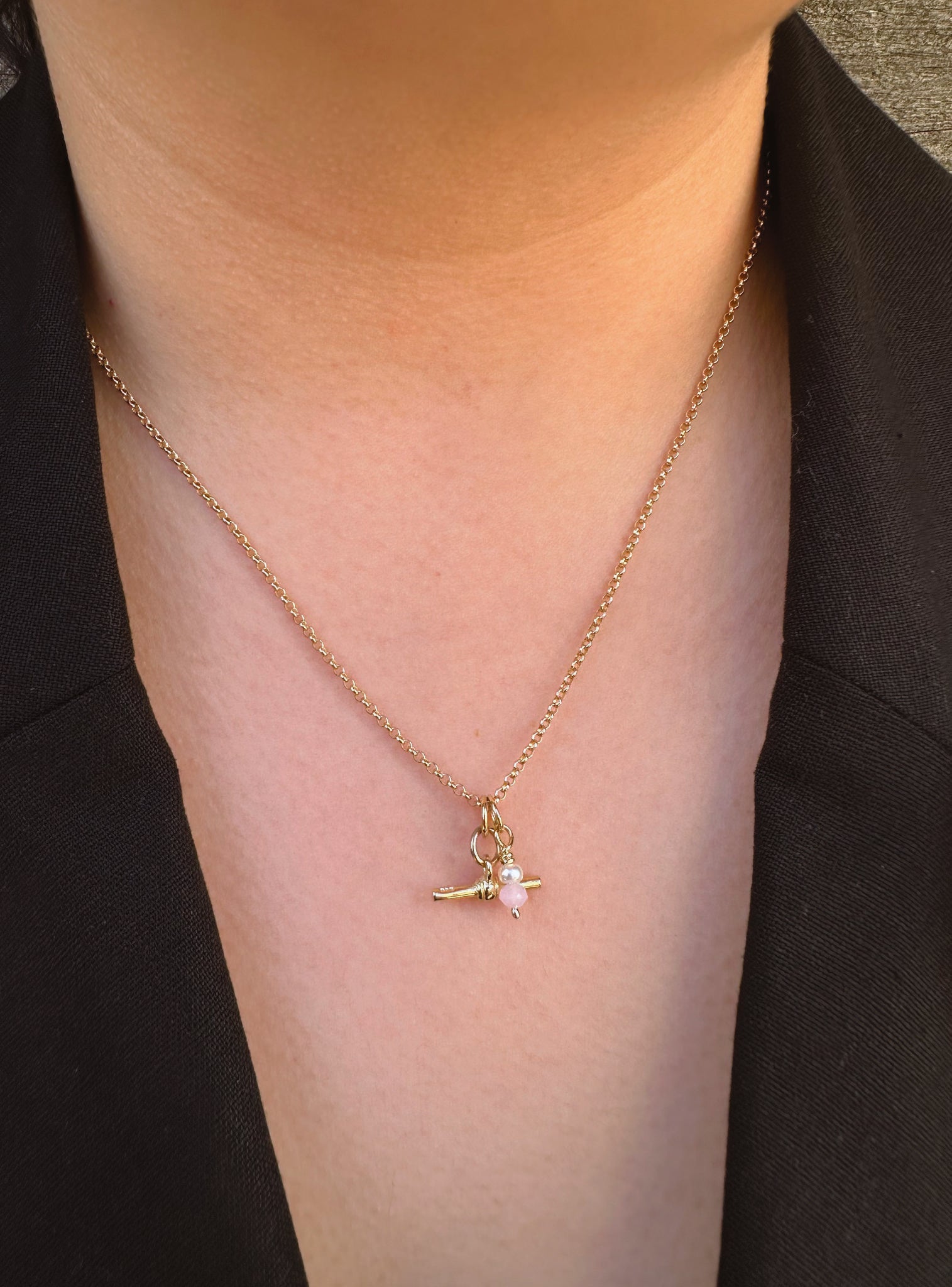 Dainty Small Fob TBar Belcher Necklace in 9ct Gold