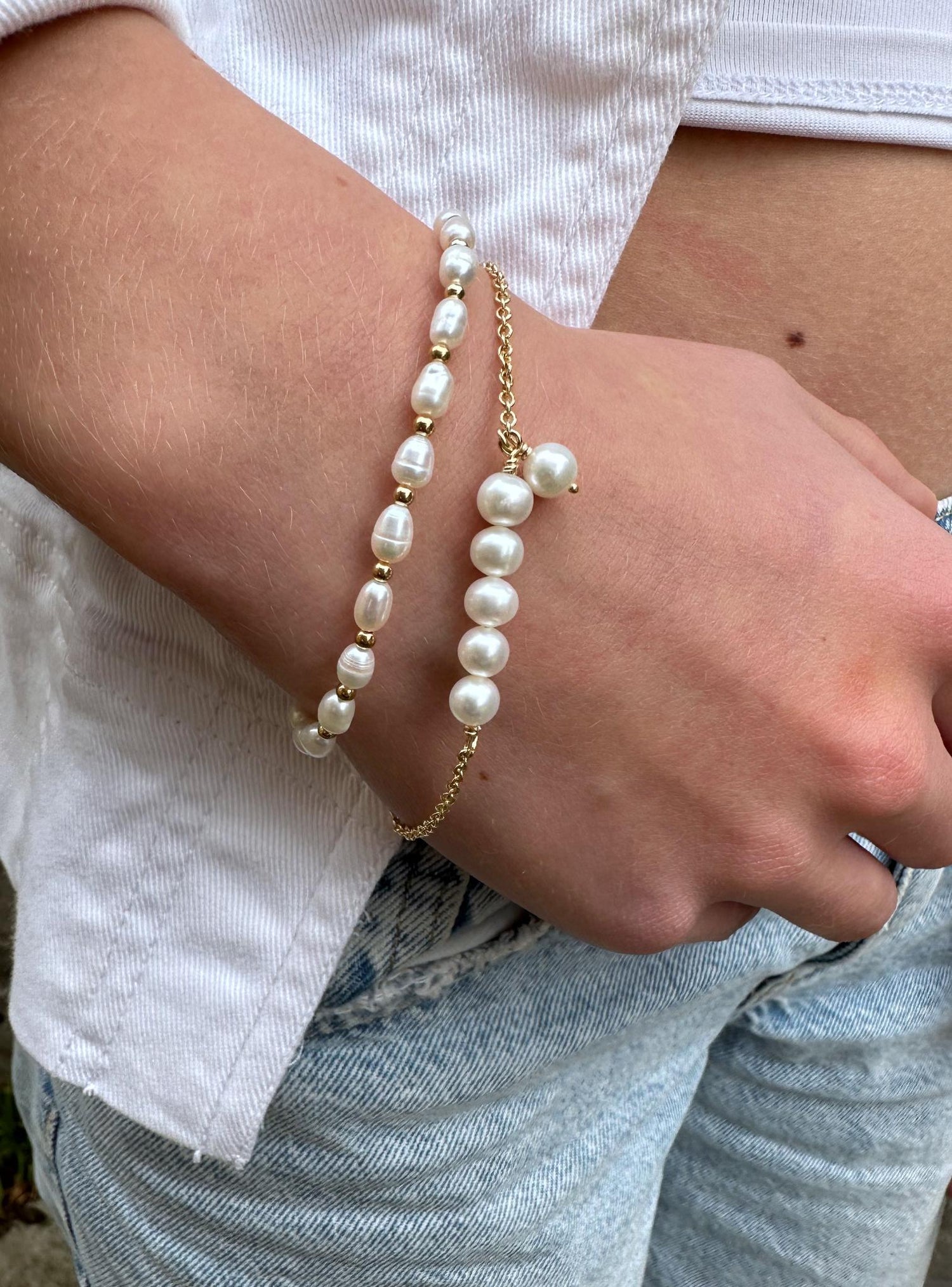 Coco Pearl Bar Drop Bracelet in 9ct Gold
