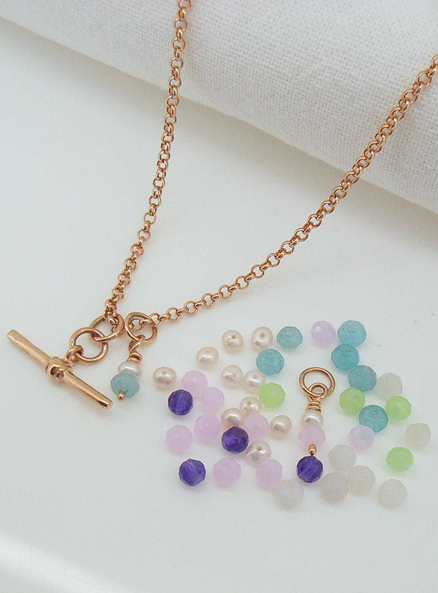 Small Fob TBar Belcher Necklace in 9ct Rose Gold