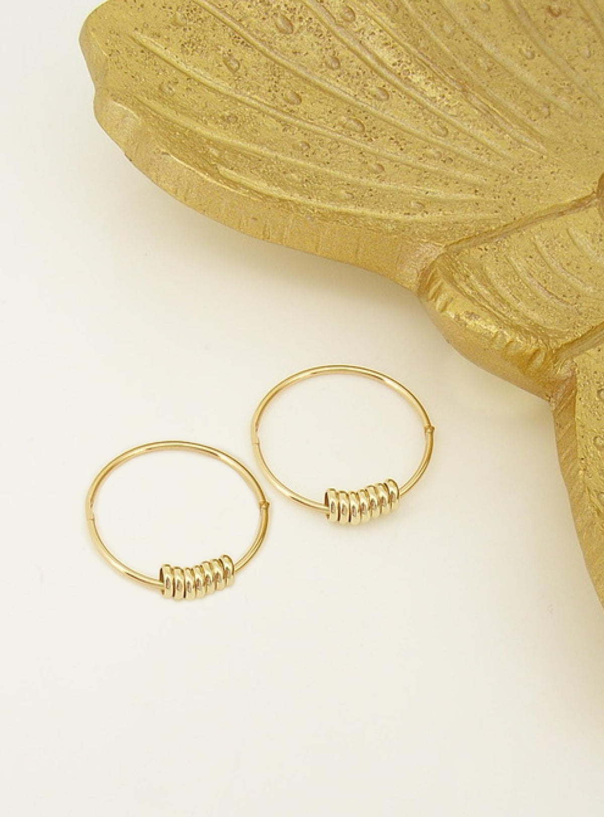 Charms for Sleeper Earrings 7 Lucky Rings in 9ct Gold