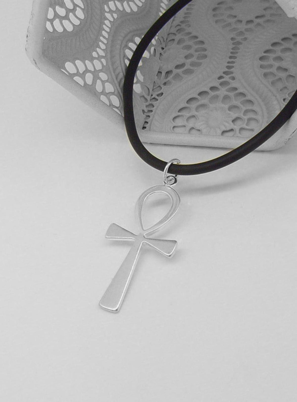Large Egyptian Ankh Cross Pendant Necklace in Silver