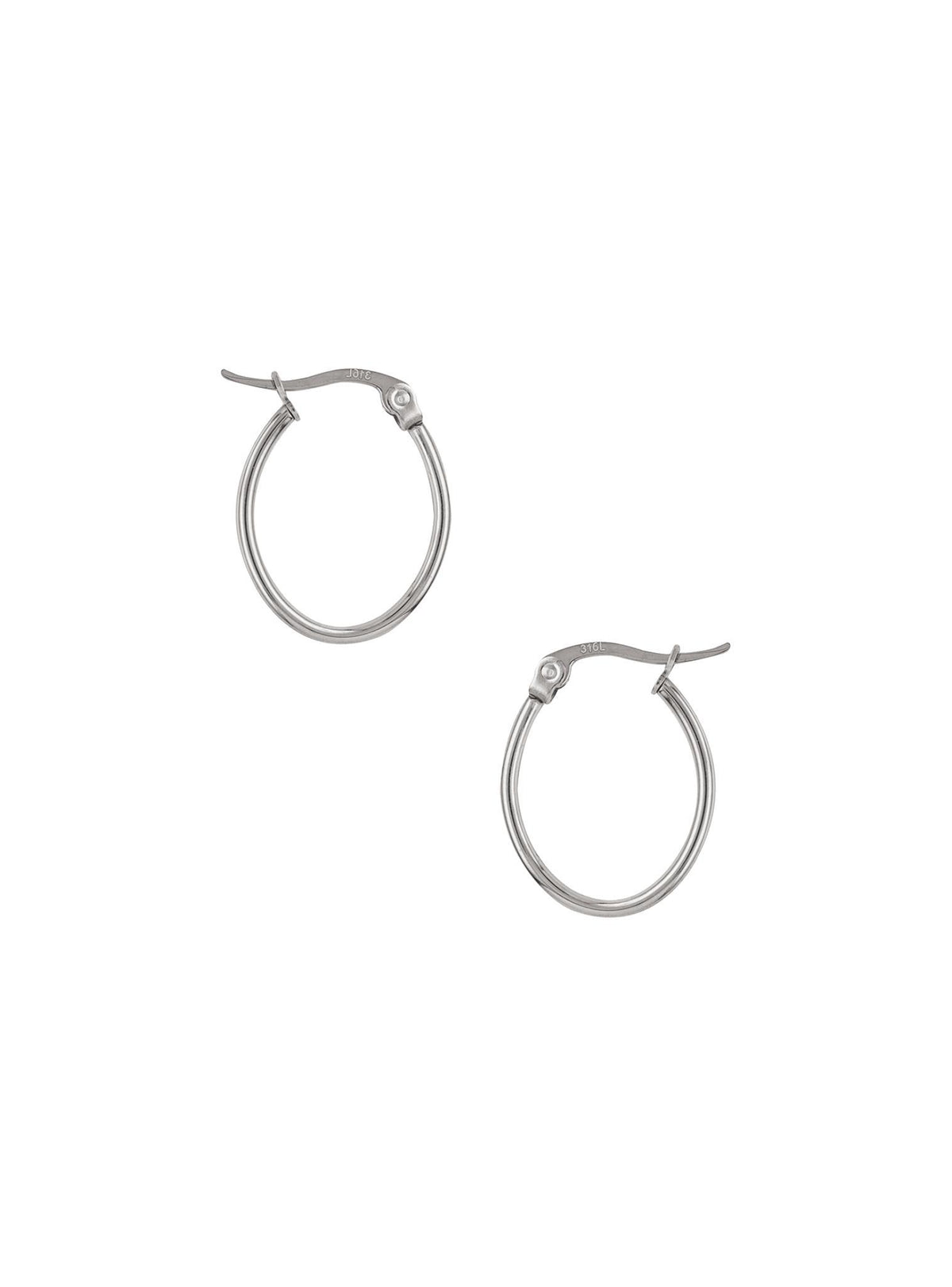 Dakota 15mm Simple Oval Hoop Earrings in Silver