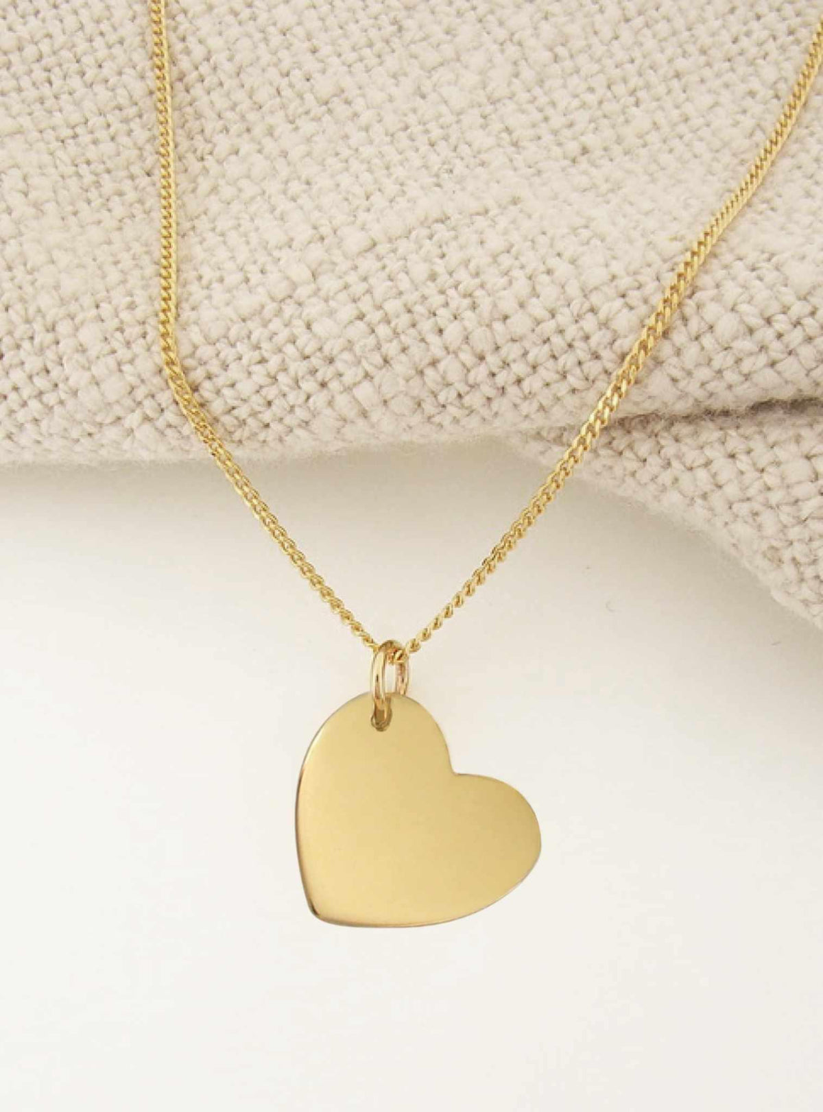 Swinging Heart Tag Charm Pendant in 9ct Gold