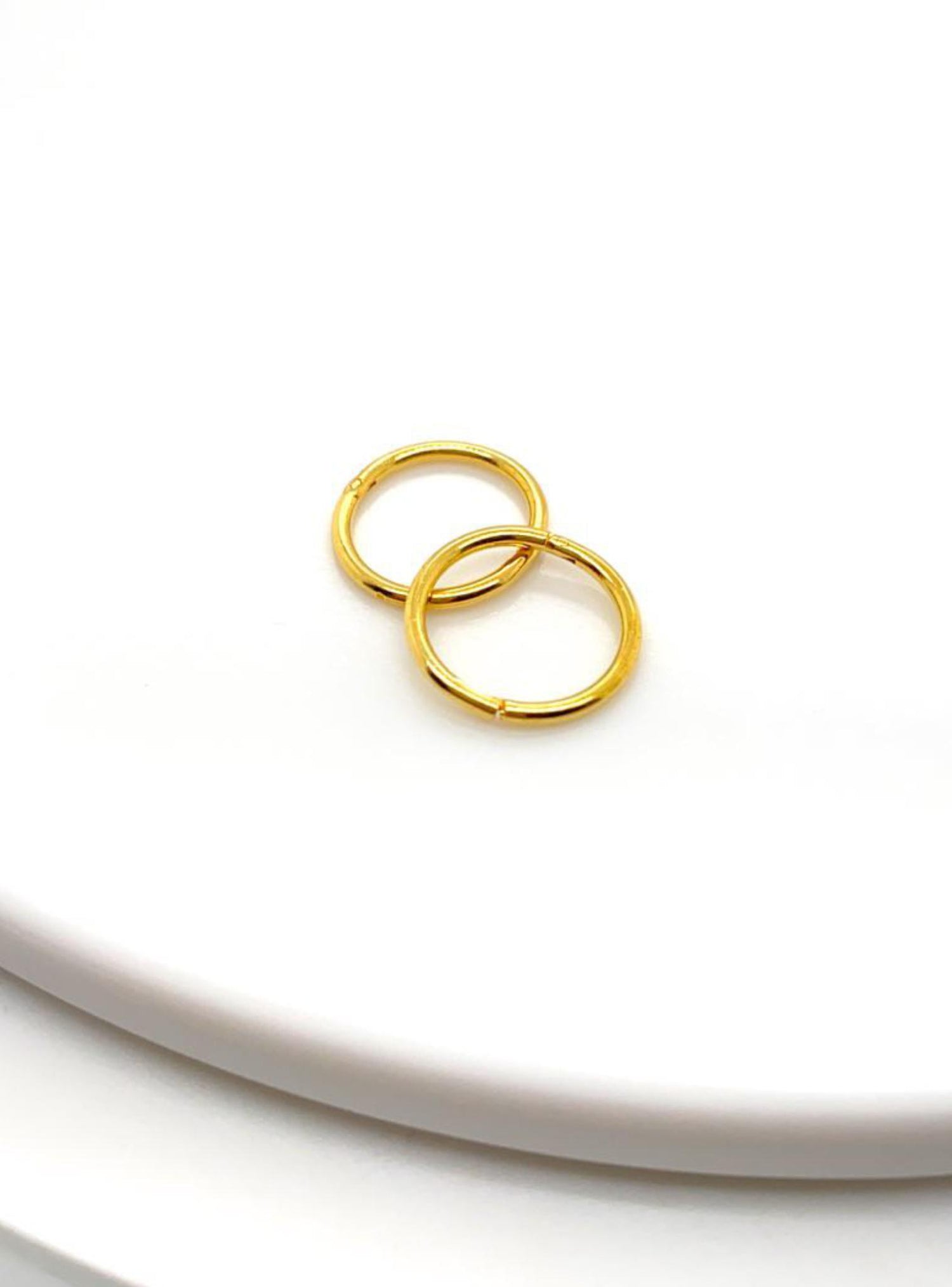 Solid 18ct Yellow Gold Mini 8mm Sleeper Earrings
