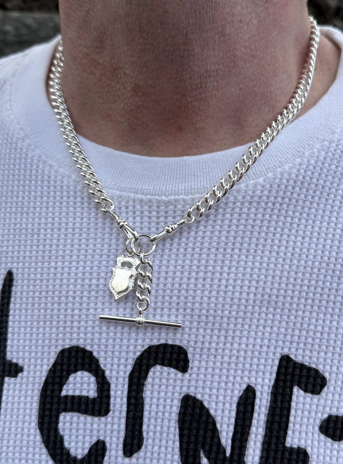 Unisex Tbar Fob 7mm Curb Chain Necklace in Sterling Silver