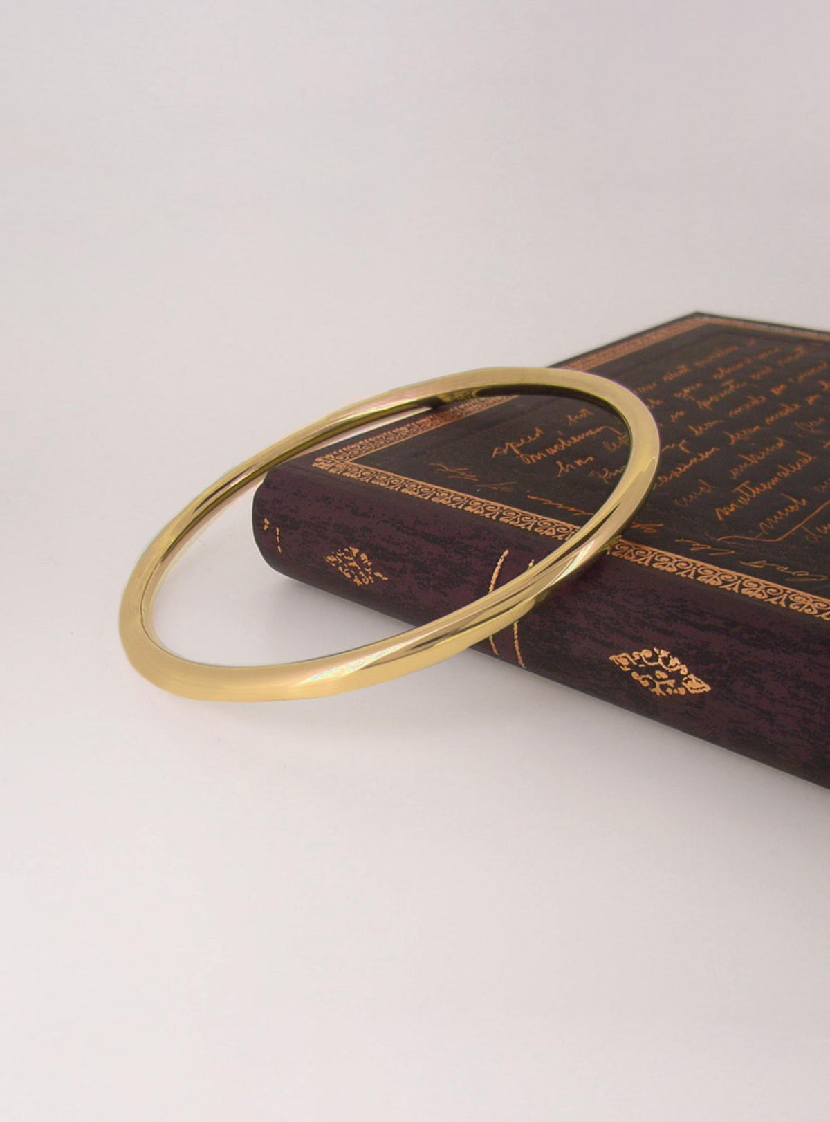 Simple Round Golf Bangle in Silver Filled 9ct Gold