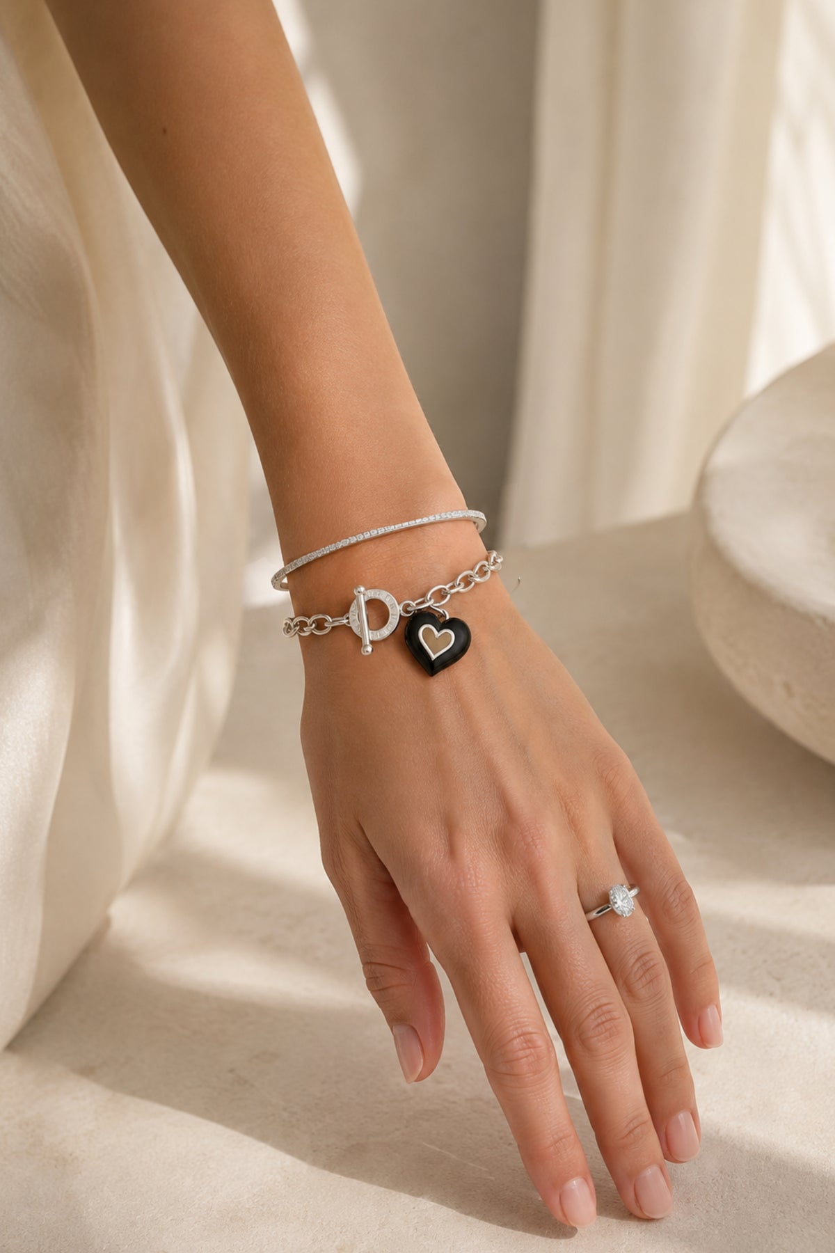 Pastiche 5.5mm Cable Black Enamel Heart Toggle Charm Bracelet